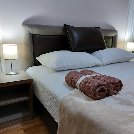 Apartmani Radulovic วรินรัชกา บานยา ภายนอก รูปภาพ