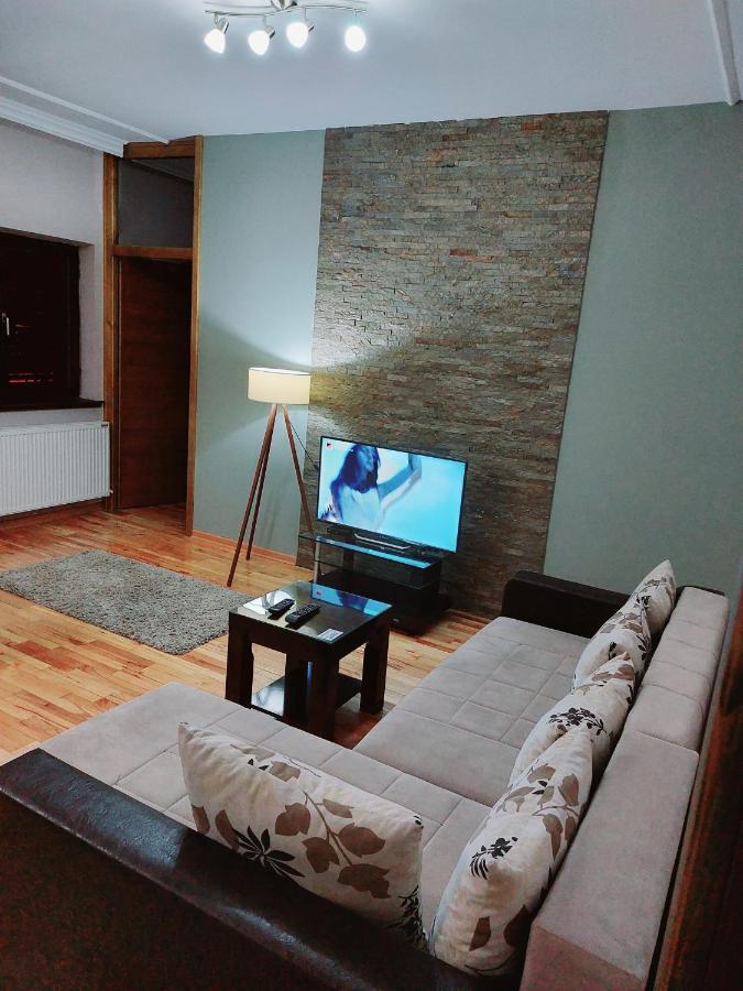 Apartmani Radulovic วรินรัชกา บานยา ภายนอก รูปภาพ