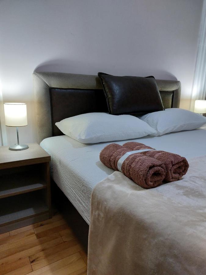 Apartmani Radulovic วรินรัชกา บานยา ภายนอก รูปภาพ