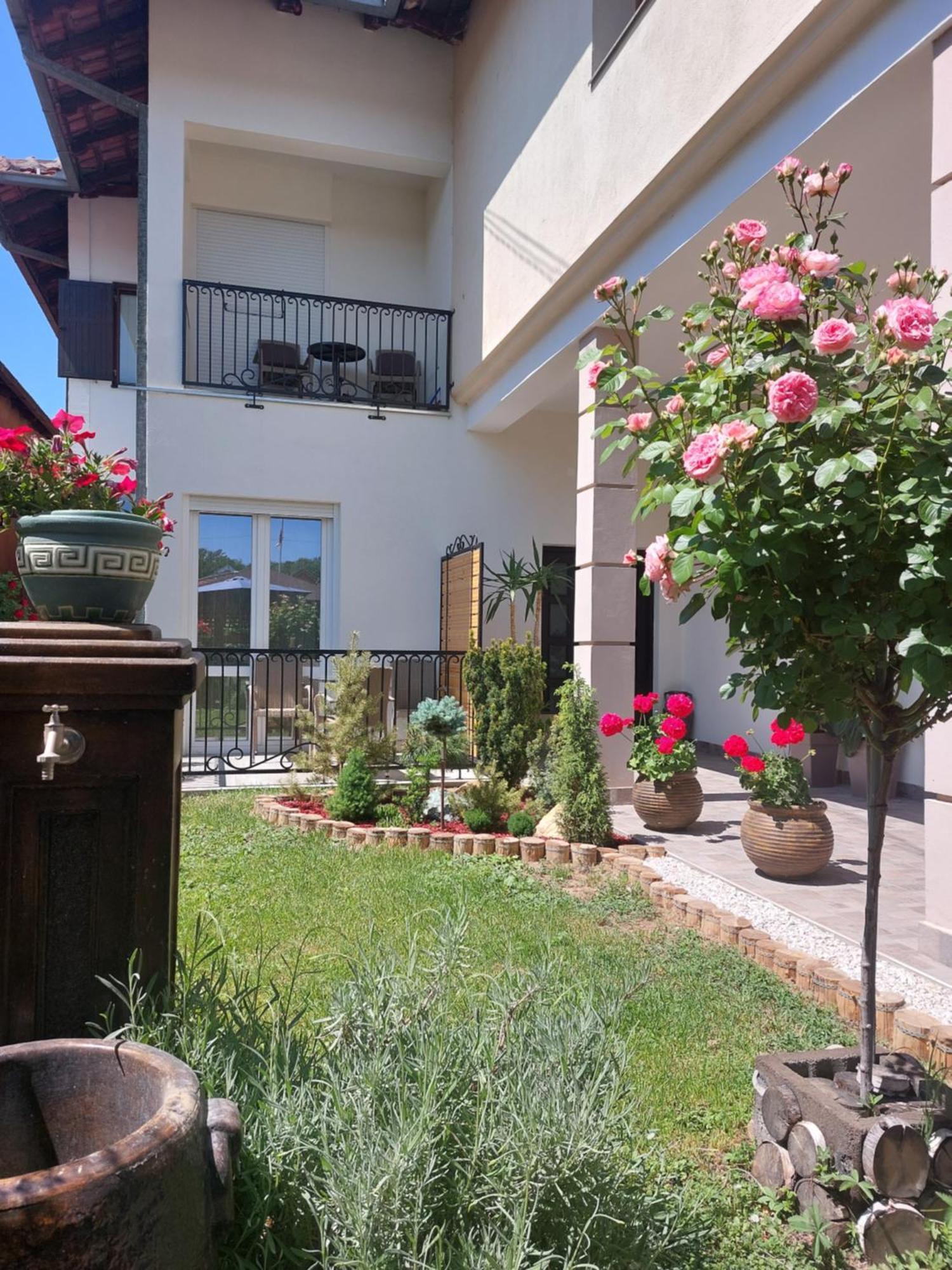 Apartmani Radulovic วรินรัชกา บานยา ห้อง รูปภาพ