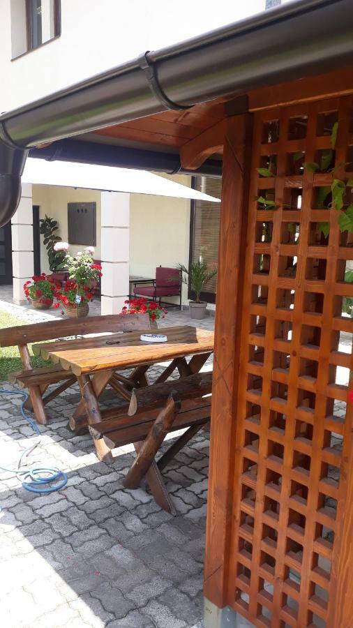 Apartmani Radulovic วรินรัชกา บานยา ภายนอก รูปภาพ